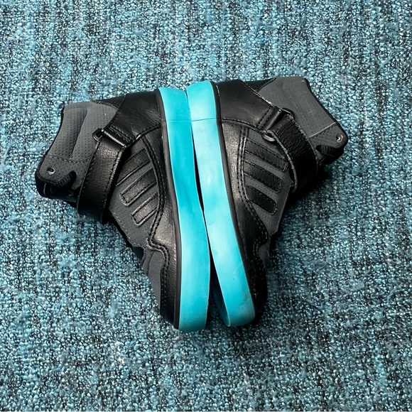 Adidas Toddler Ortholite High Top Sneakers in Black Blue Sole - Picture 5 of 8